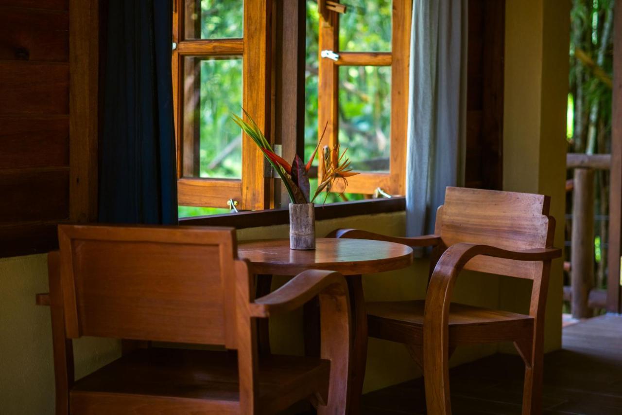 Monkey Mansion - Jungalows & Tours Khao Sok National Park Exterior photo